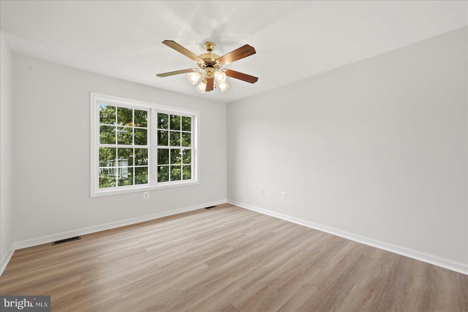 INWOOD MEADOWS - Residential