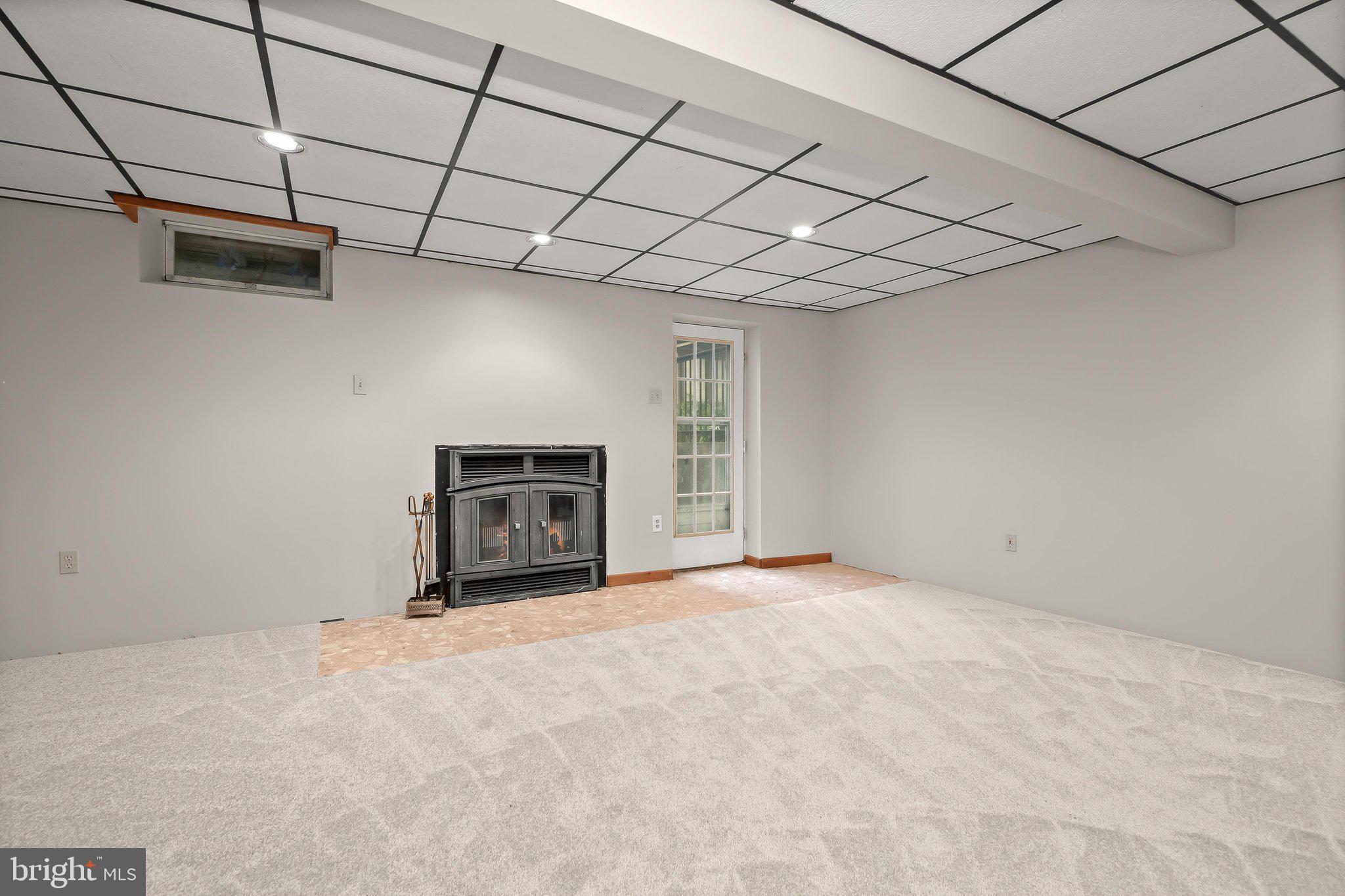 THOMPSONS PURCHASE - Residential