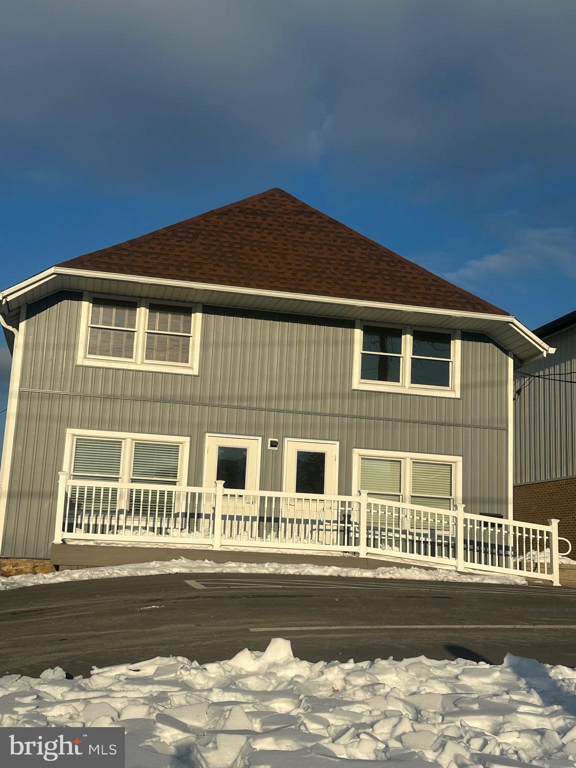 TOWN OF MCCONNELLSBURG - Residential
