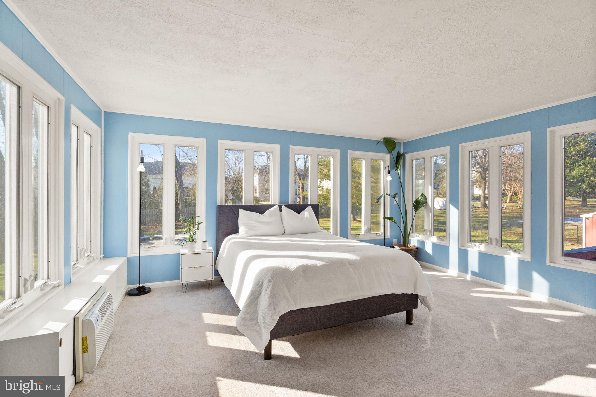 LAKEVIEW ESTATES - Residential