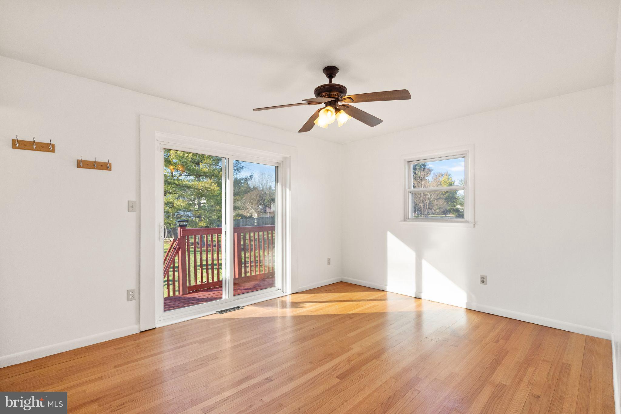 LAKEVIEW ESTATES - Residential