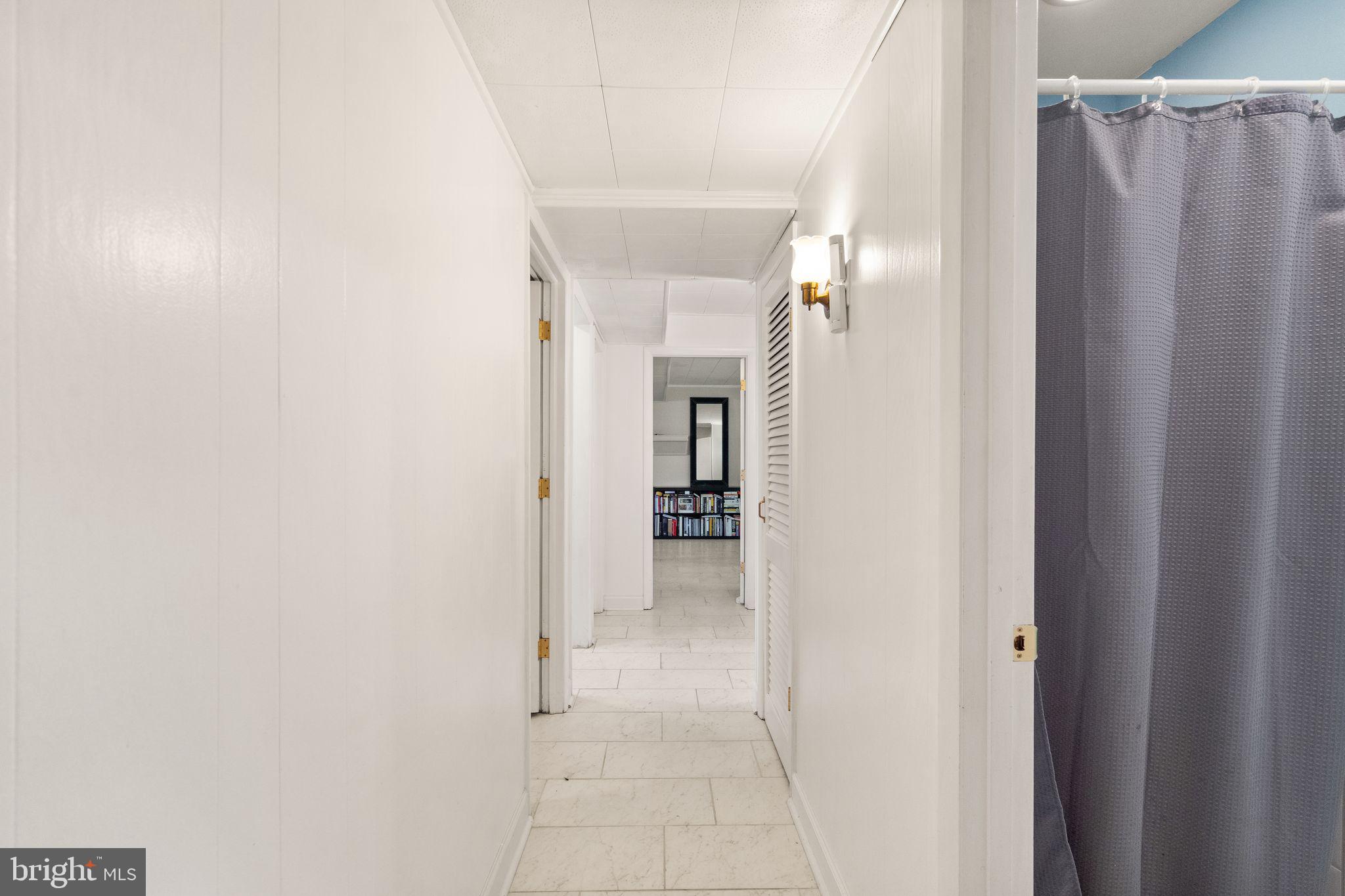 LAKEVIEW ESTATES - Residential