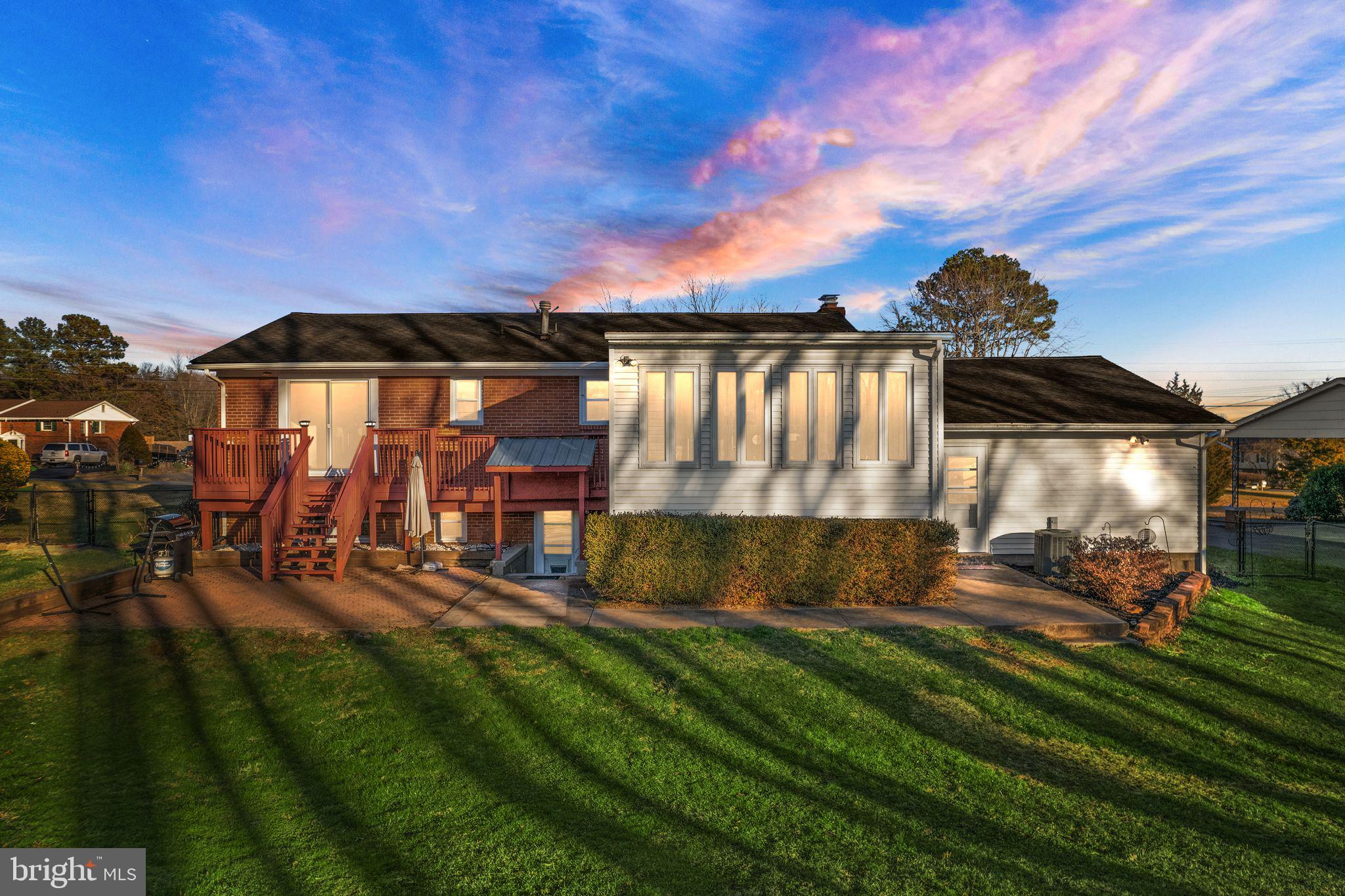 LAKEVIEW ESTATES - Residential
