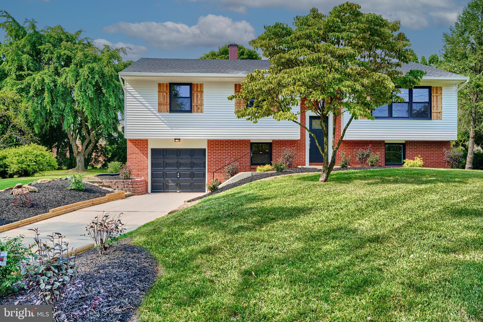 HOMESTEAD VILLAGE - Residential