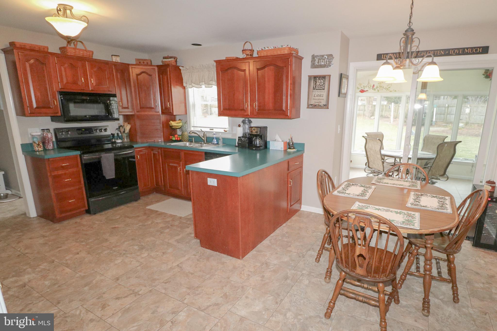 BUTTERFLY ACRES - Residential