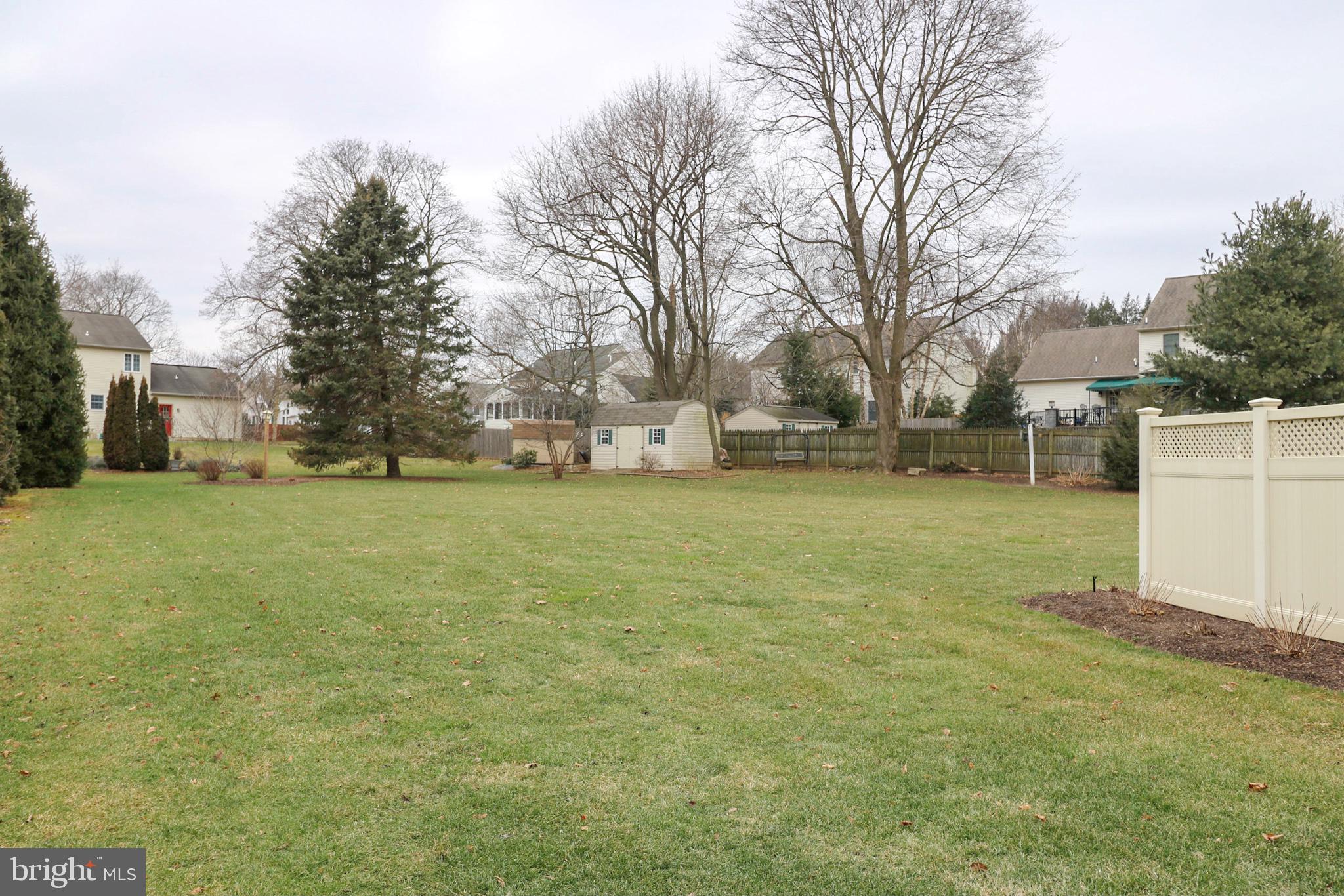 BUTTERFLY ACRES - Residential