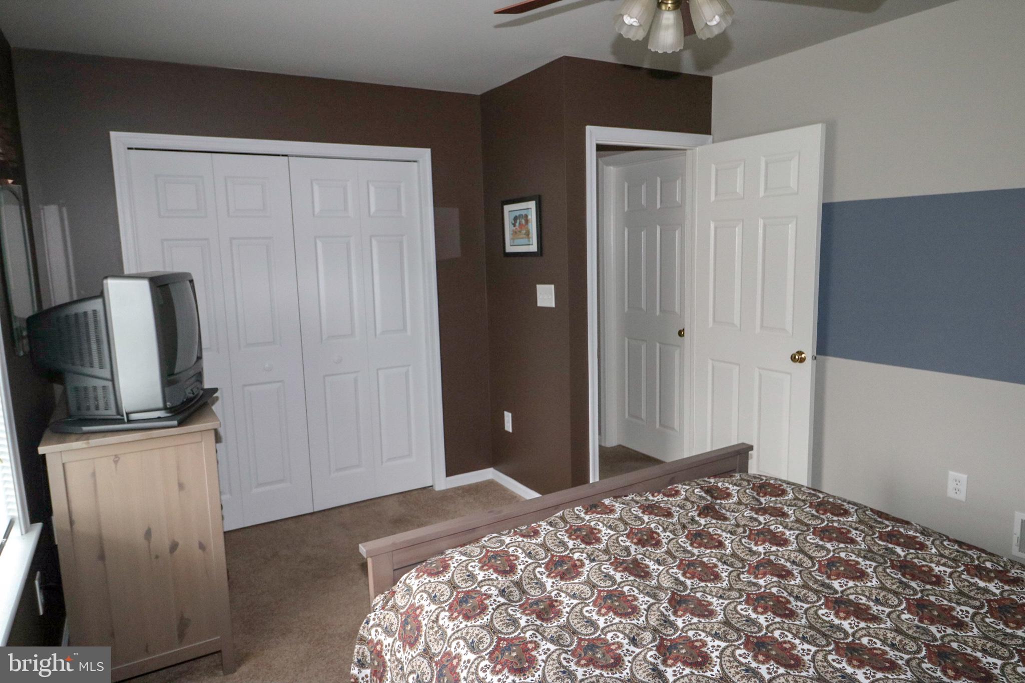 BUTTERFLY ACRES - Residential