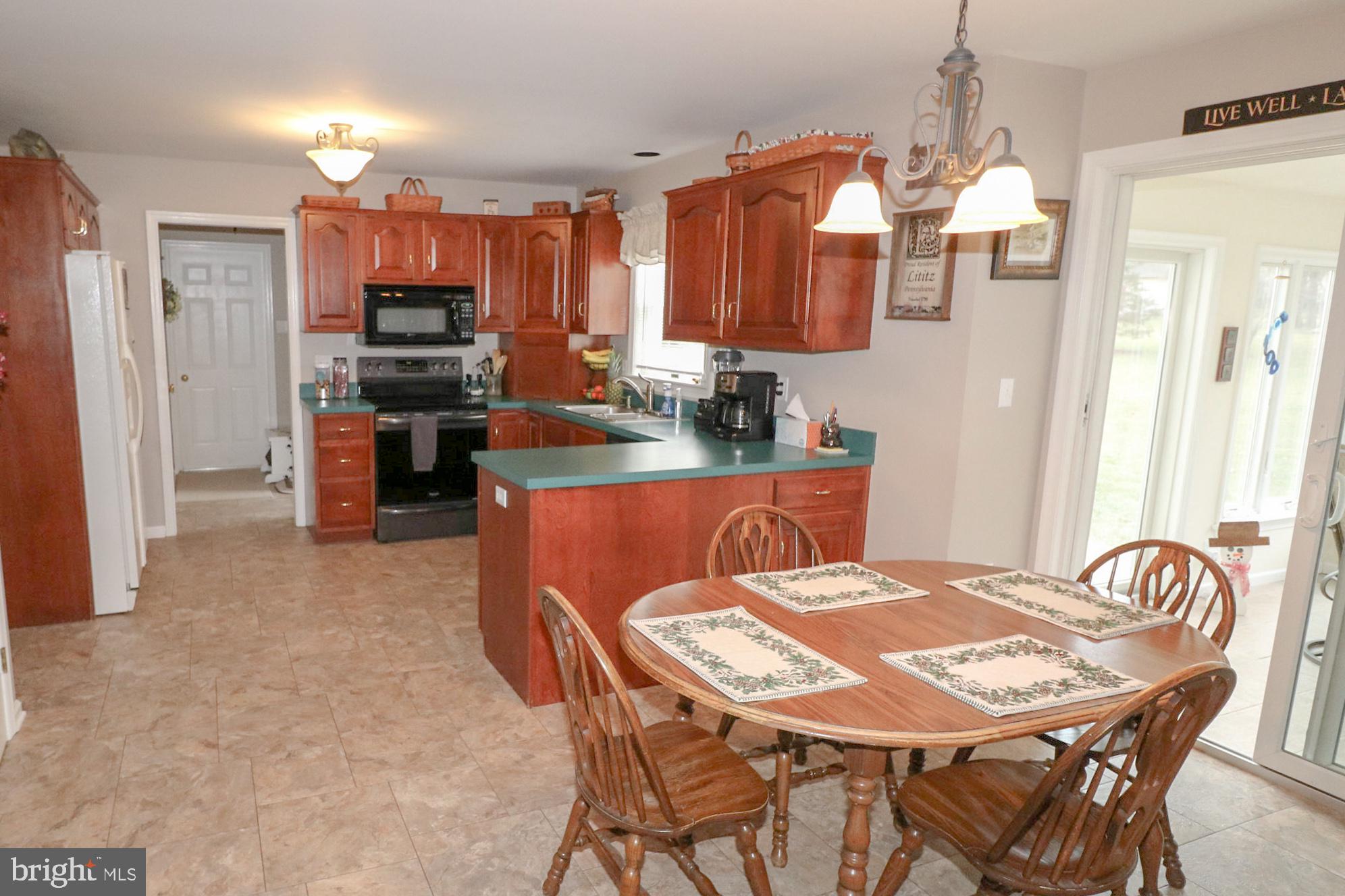BUTTERFLY ACRES - Residential