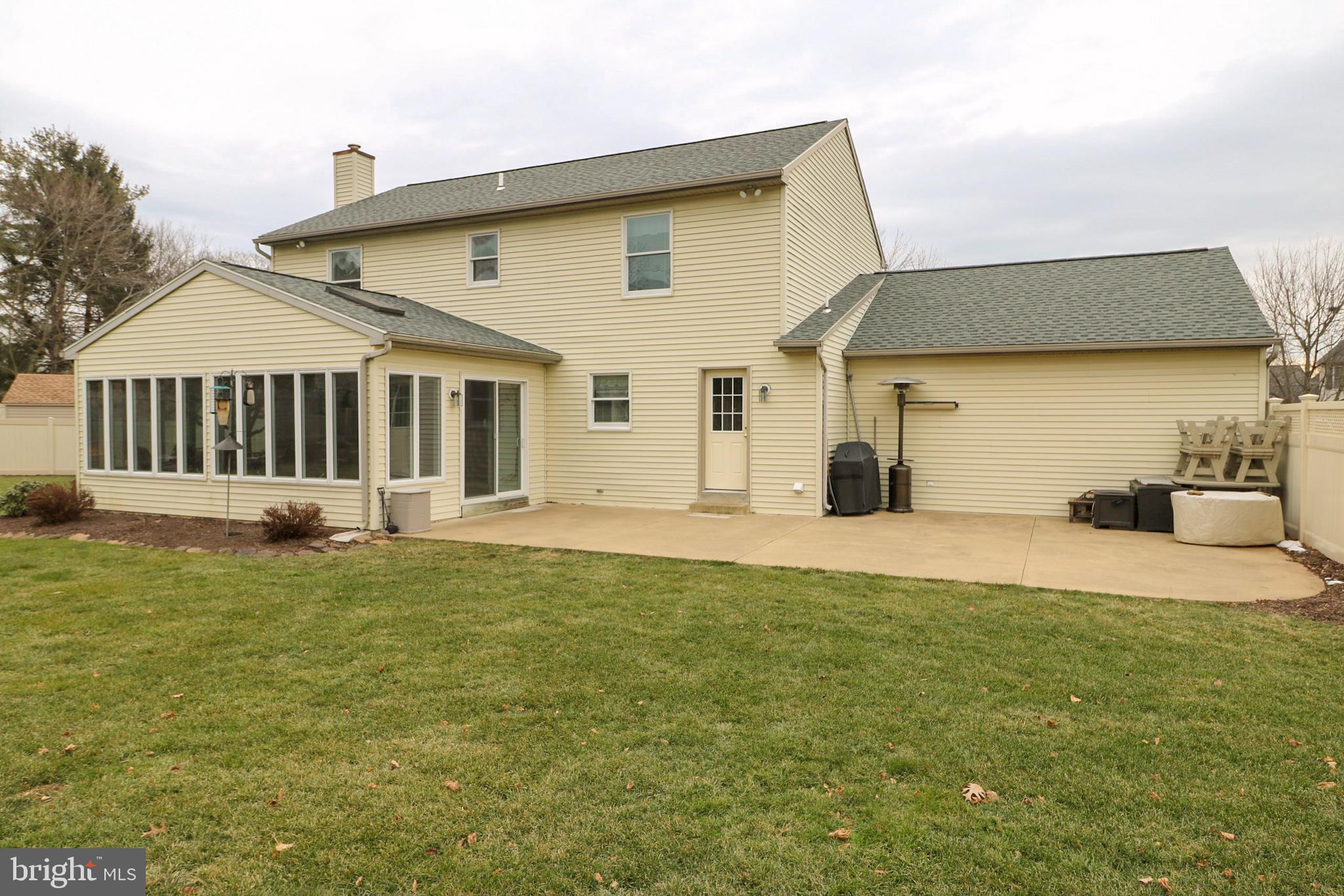 BUTTERFLY ACRES - Residential