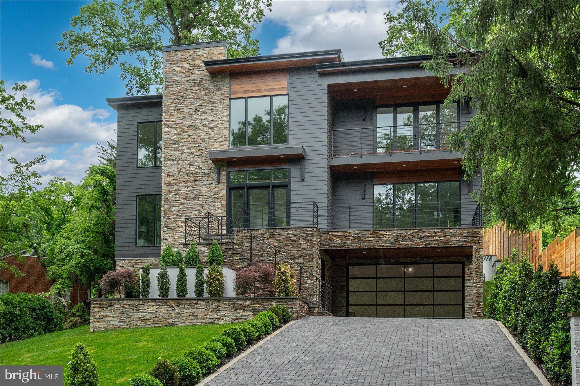 GLEN ECHO HEIGHTS - Residential