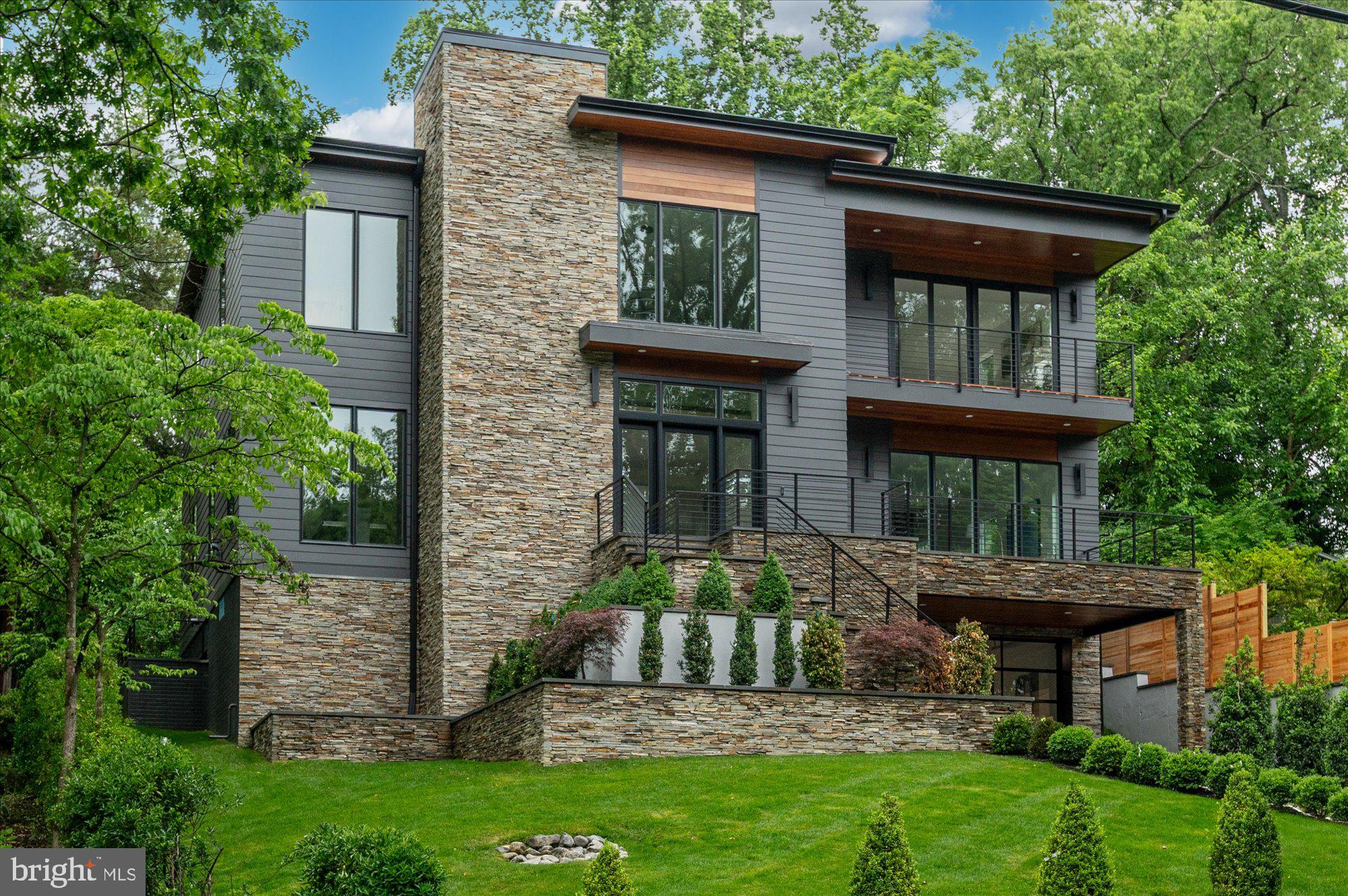 GLEN ECHO HEIGHTS - Residential