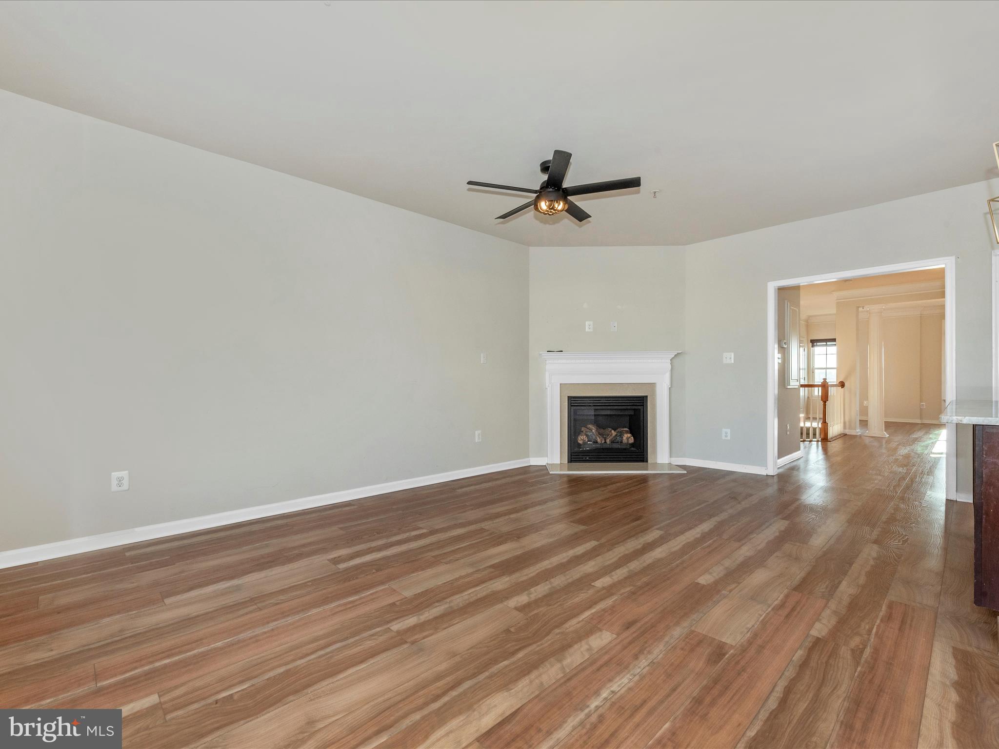 MARKET SQUARE - Residential Lease