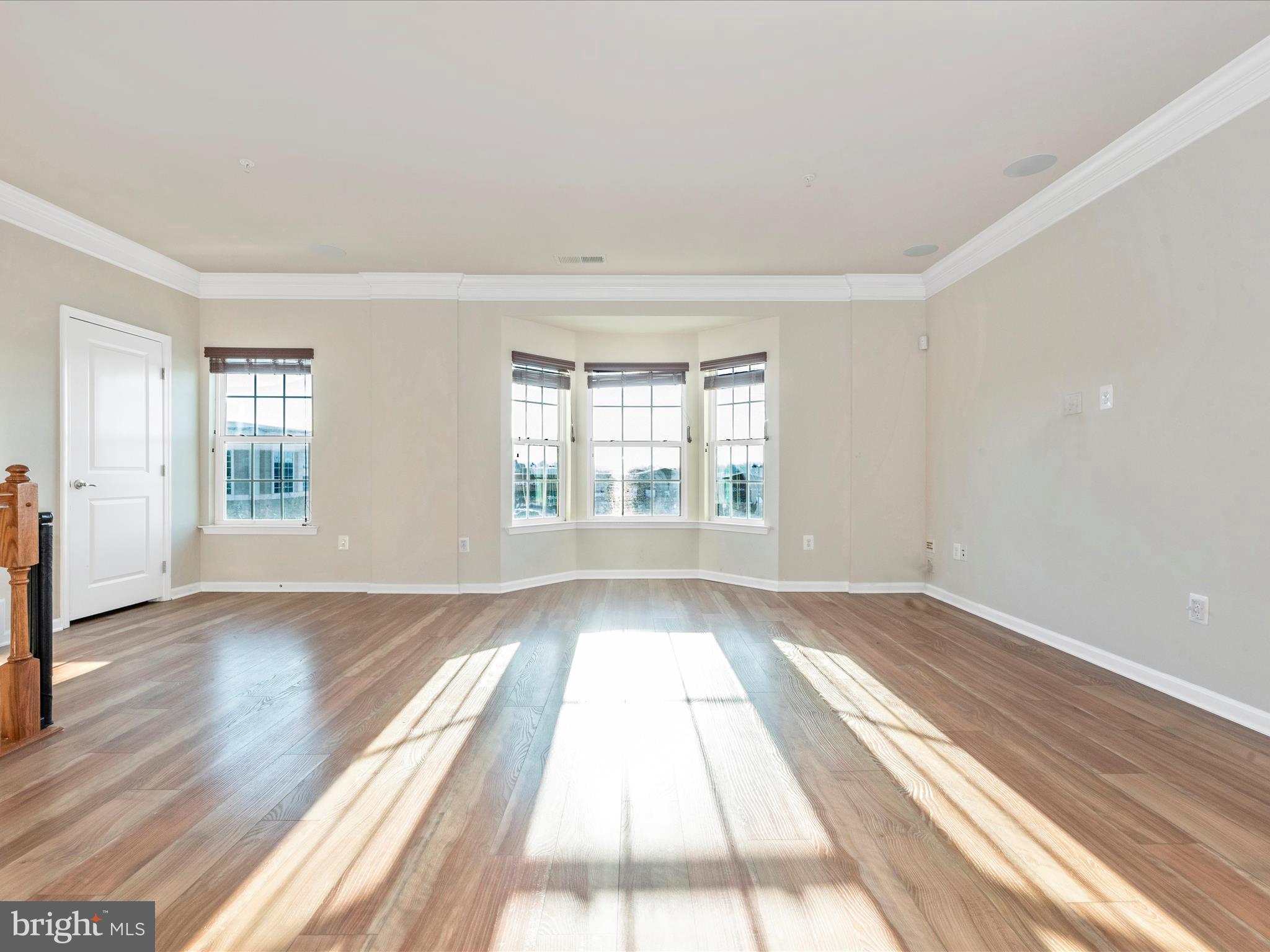 MARKET SQUARE - Residential Lease