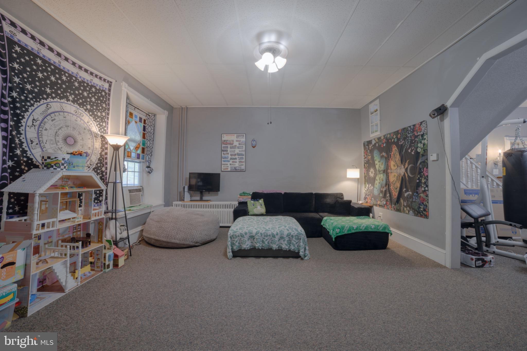 POTTSVILLE - Residential