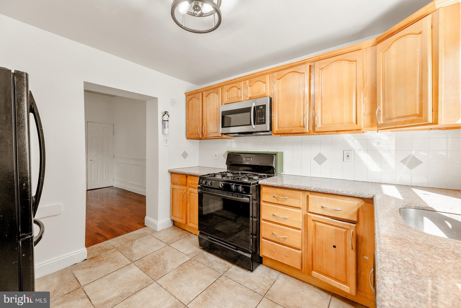 PORT RICHMOND - Residential