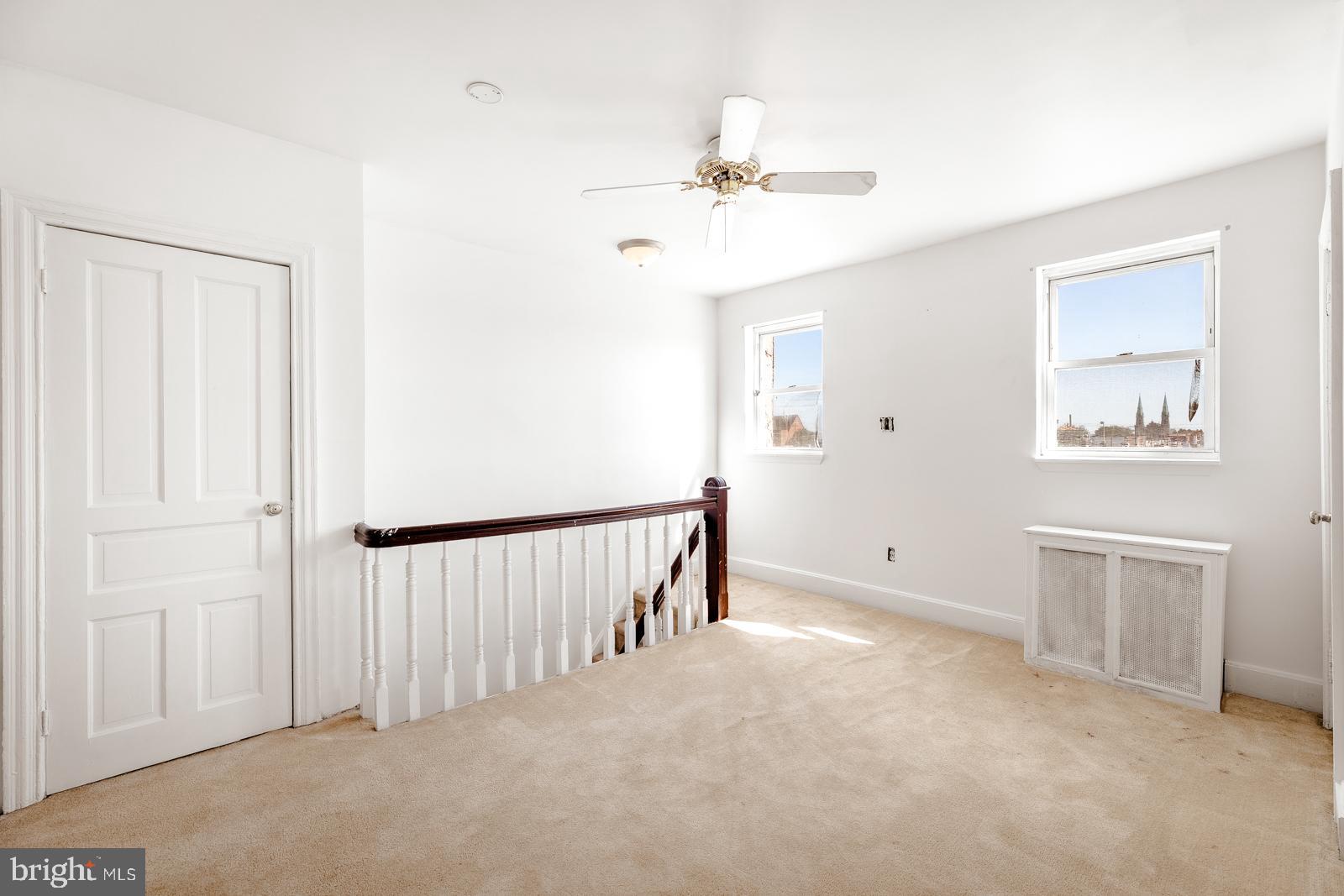 PORT RICHMOND - Residential
