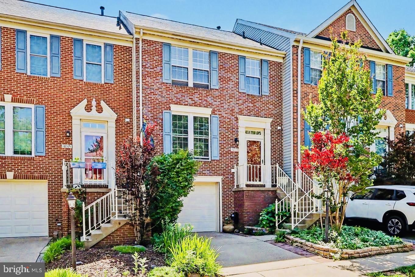 POTOMAC LAKES - Residential