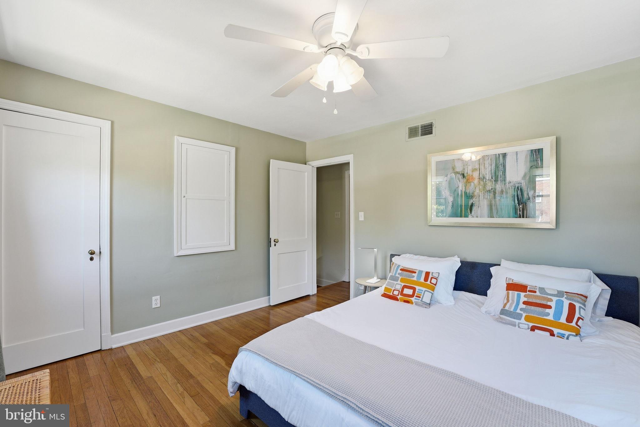 AURORA HILLS - Residential