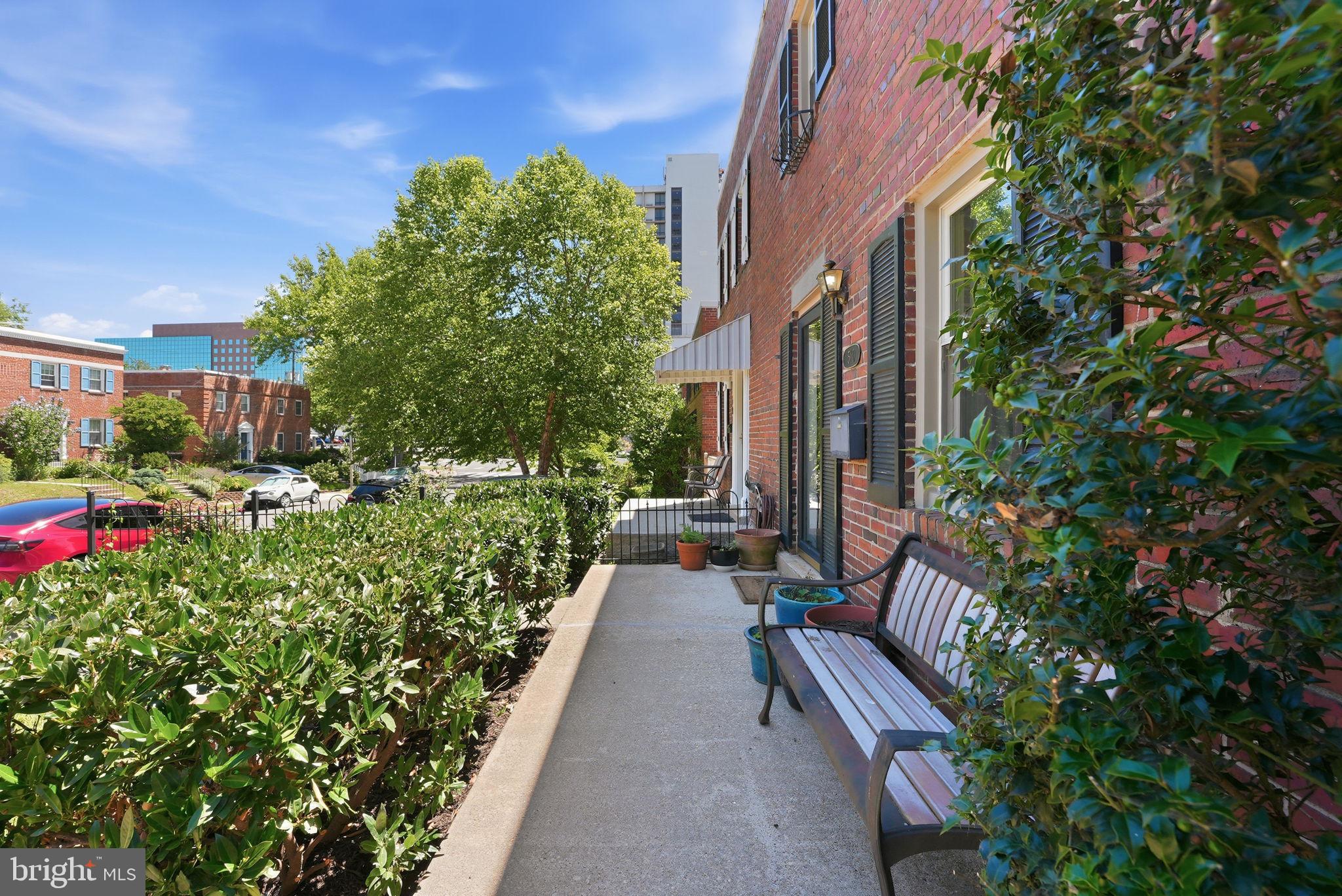 AURORA HILLS - Residential