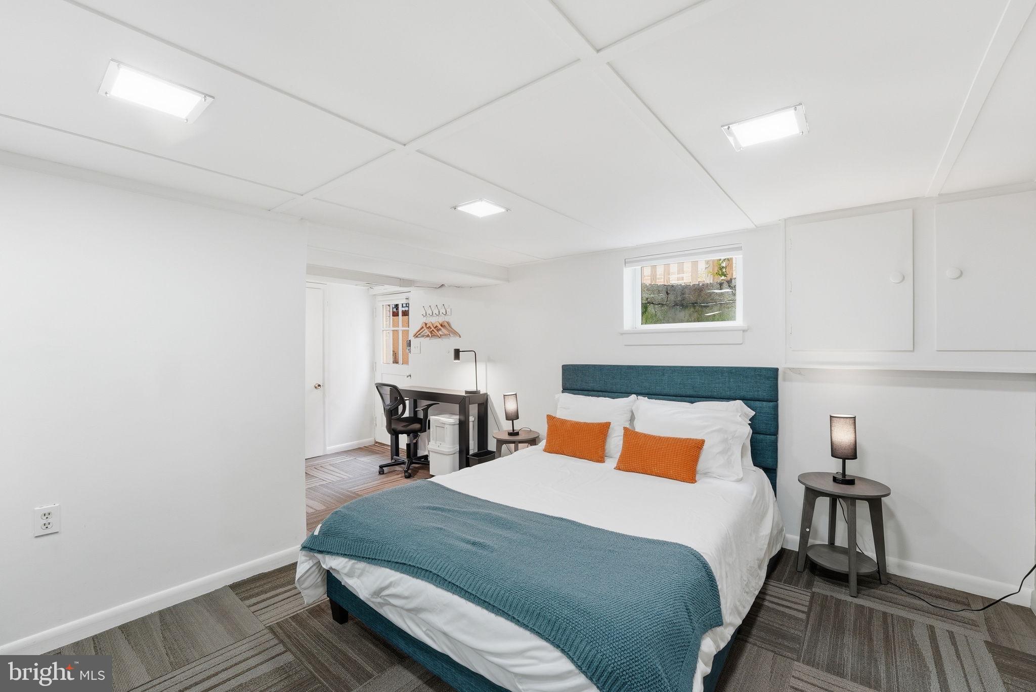 AURORA HILLS - Residential