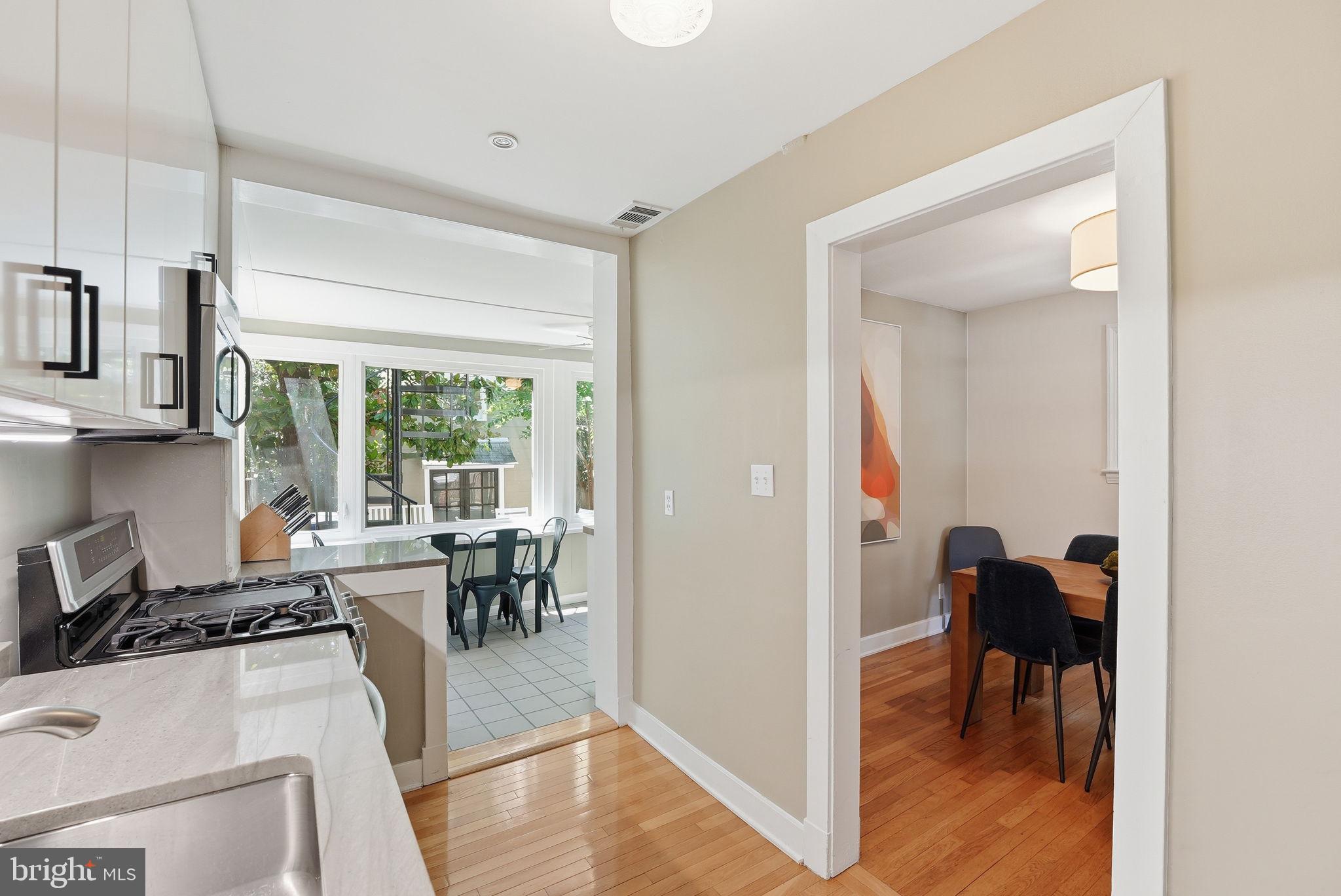 AURORA HILLS - Residential