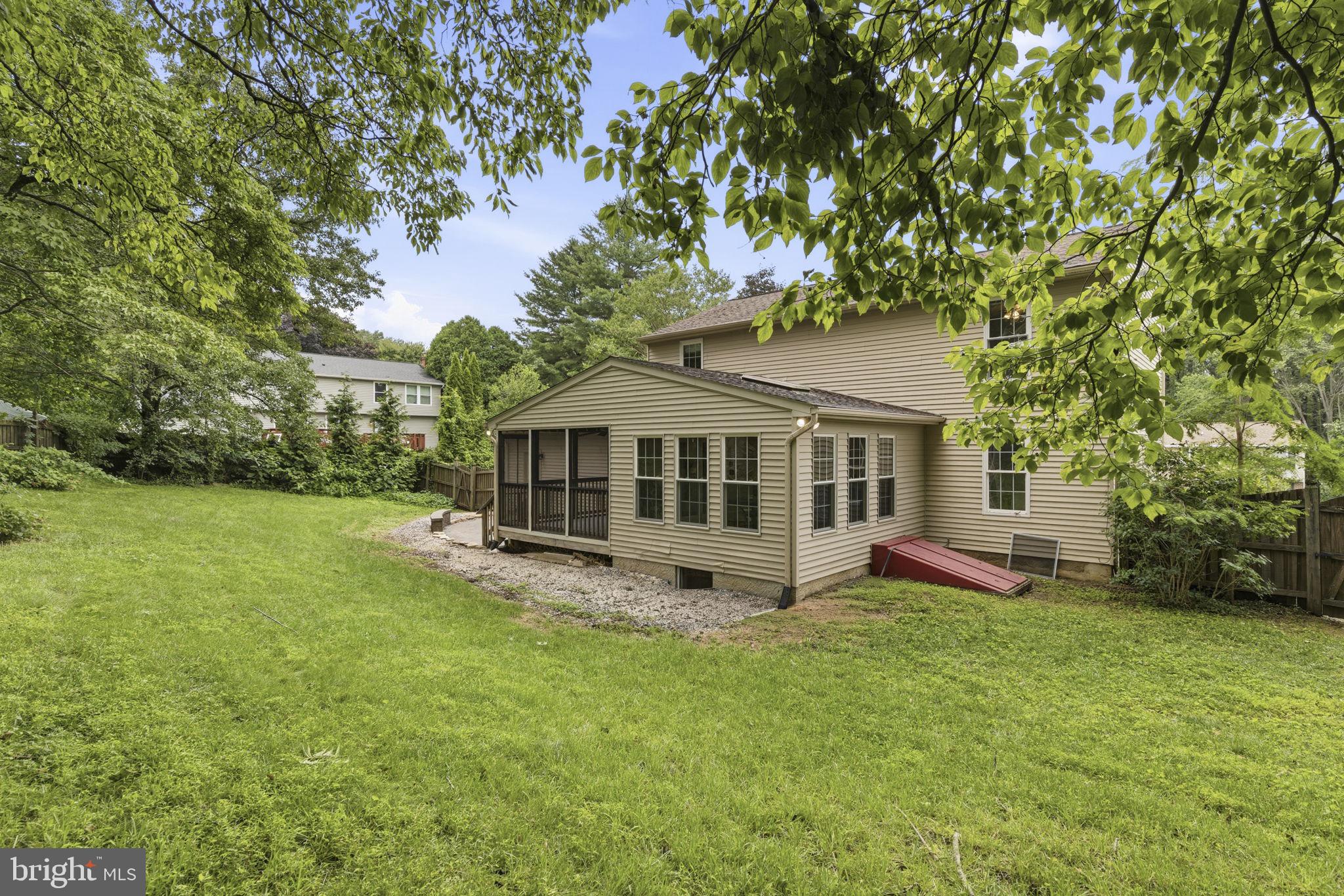 BROADVIEW - Residential