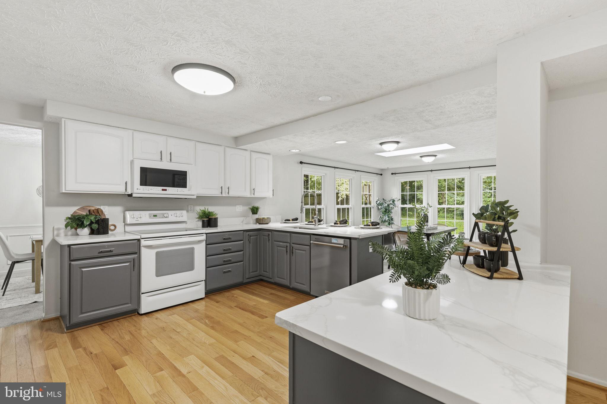 BROADVIEW - Residential
