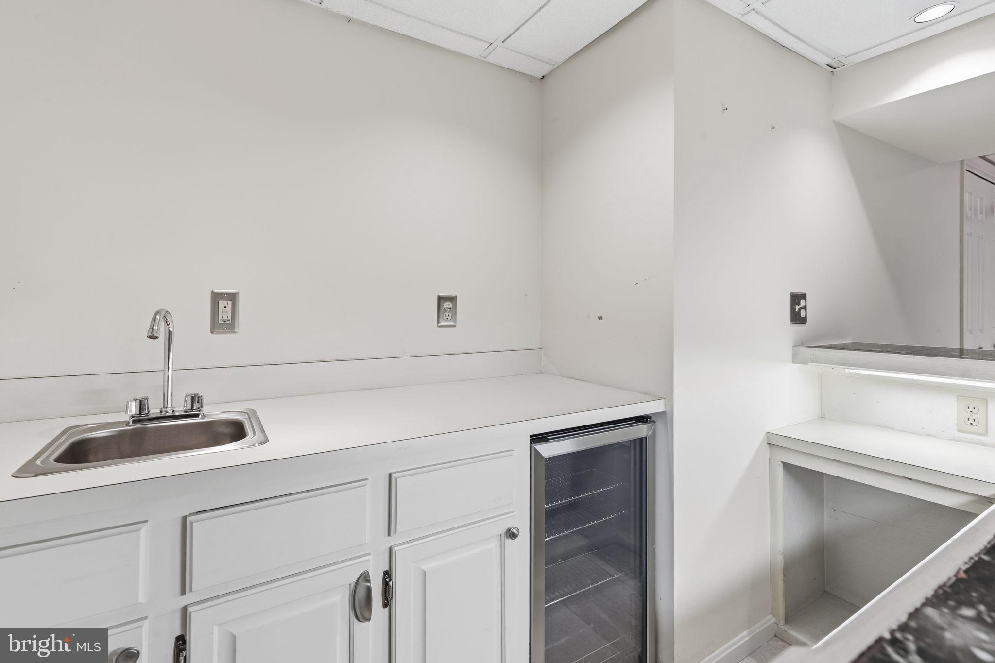 BROADVIEW - Residential