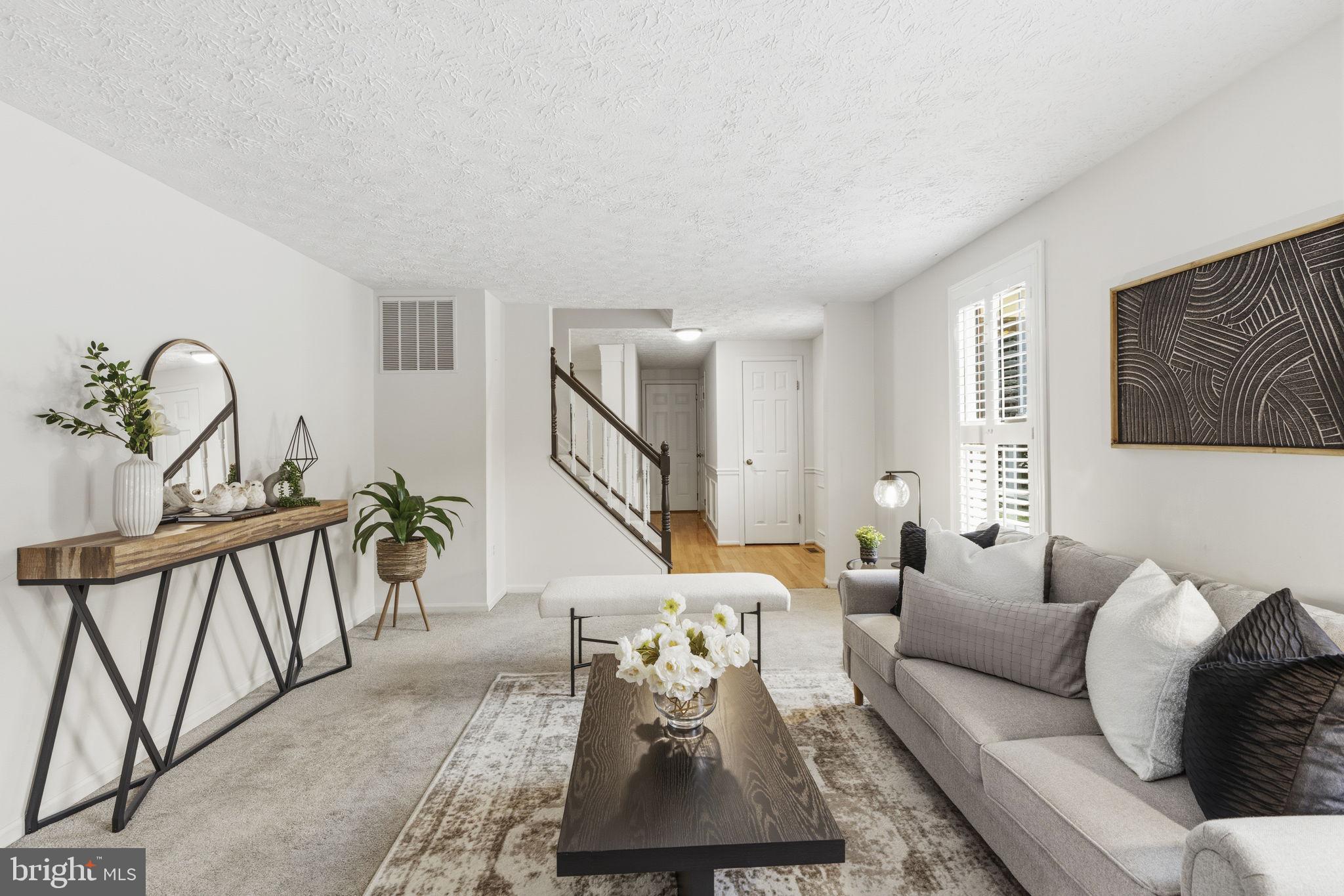 BROADVIEW - Residential