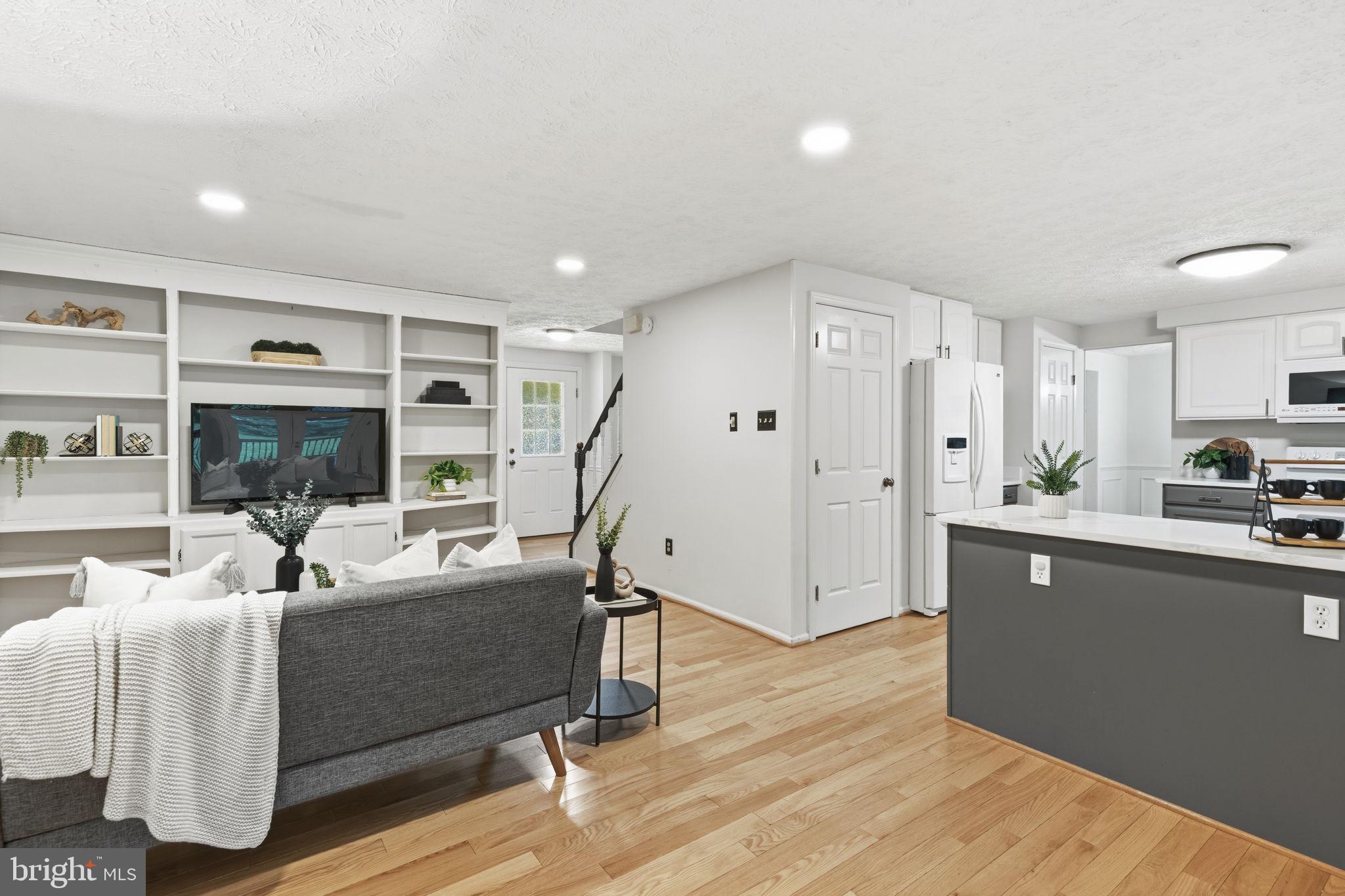 BROADVIEW - Residential