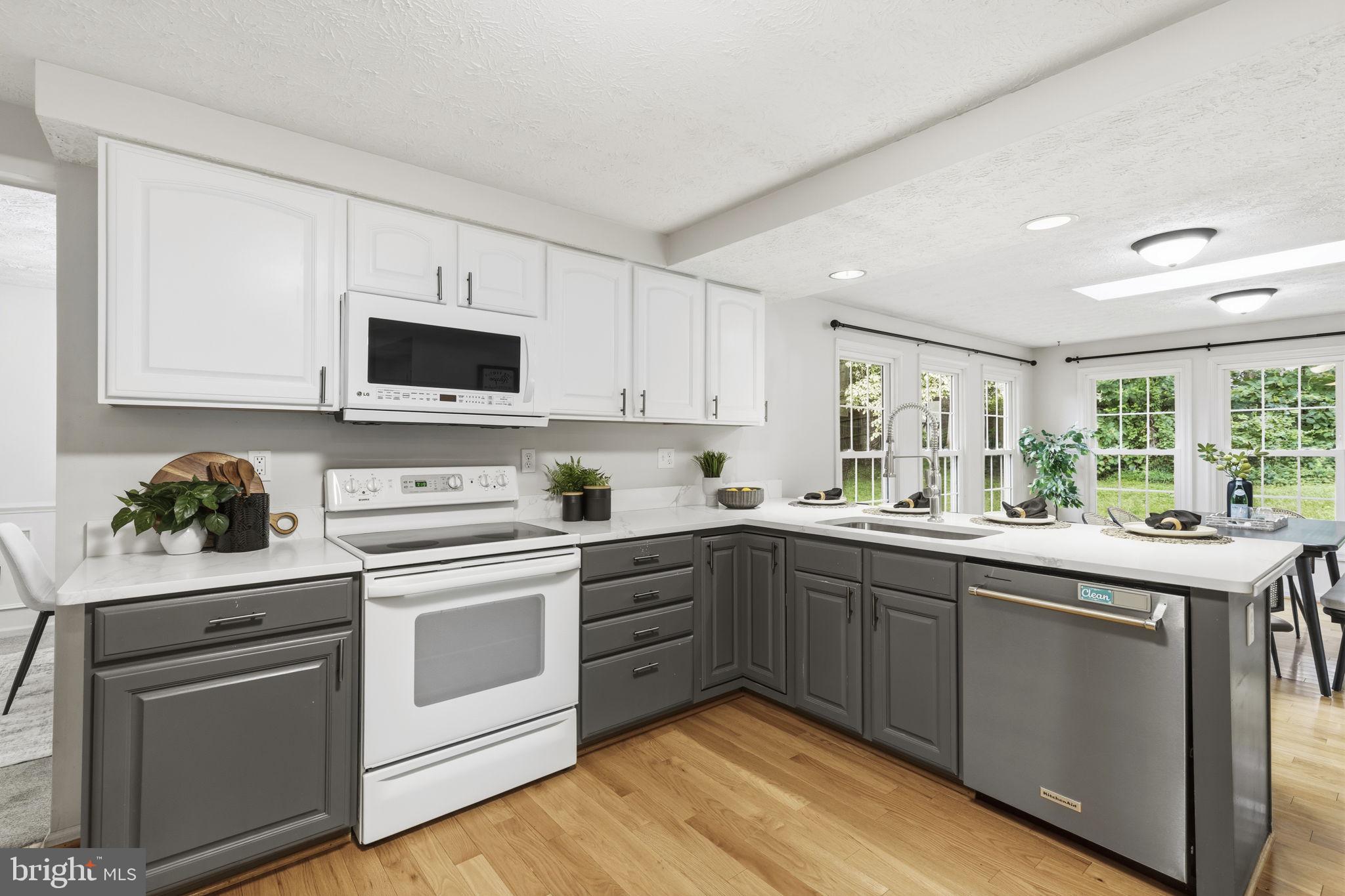 BROADVIEW - Residential