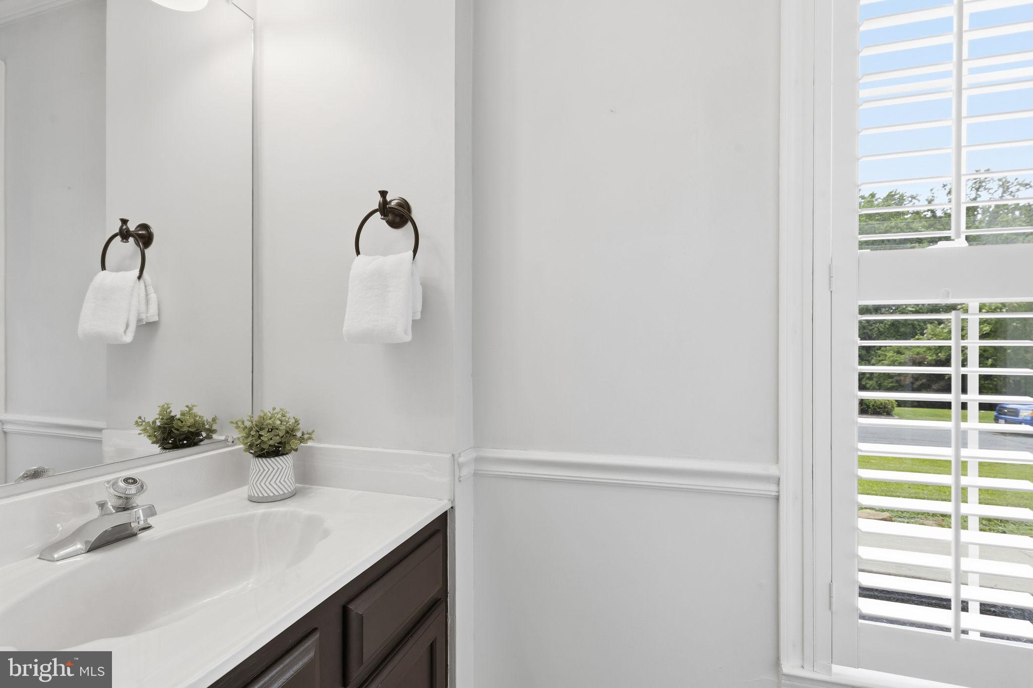 BROADVIEW - Residential