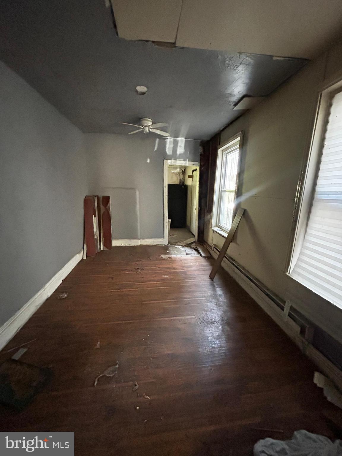 STRAWBERRY MANSION - Residential
