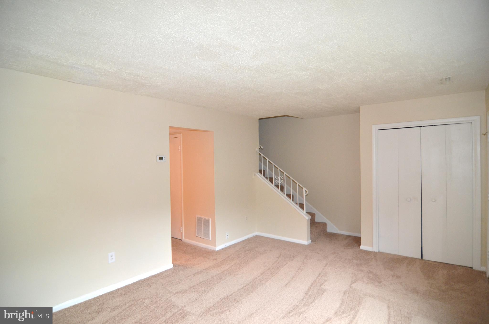 COLONY SQUARE - Residential Lease
