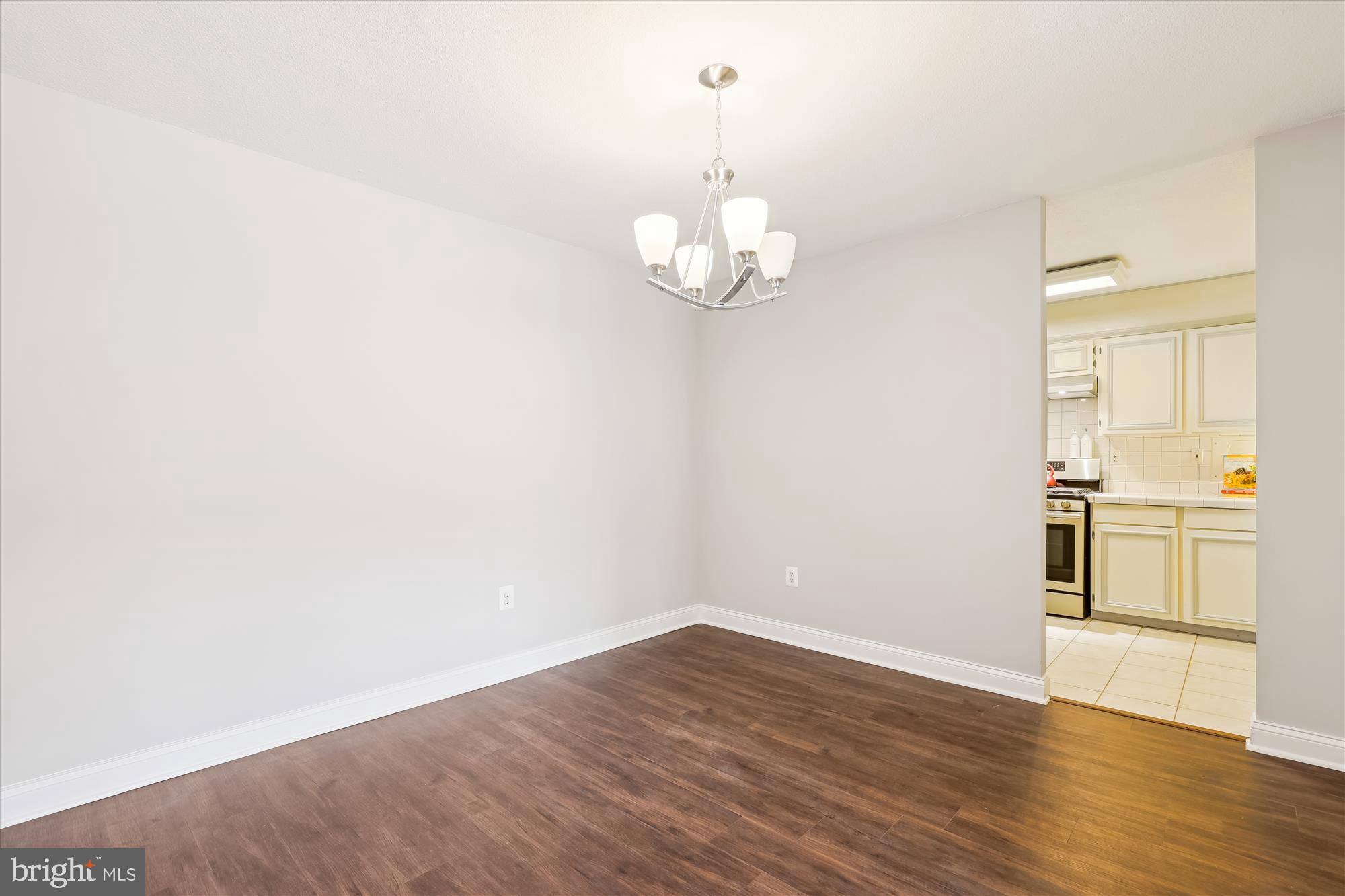 HORIZON HOUSE - Residential Lease