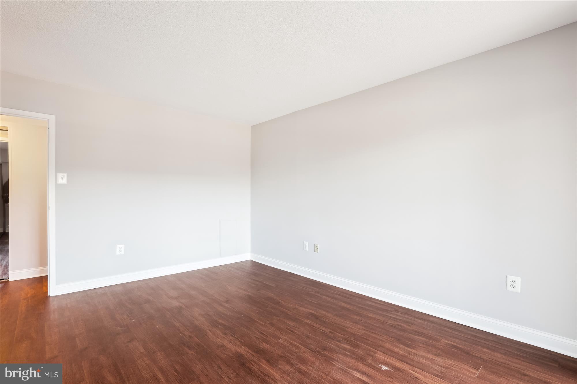 HORIZON HOUSE - Residential Lease