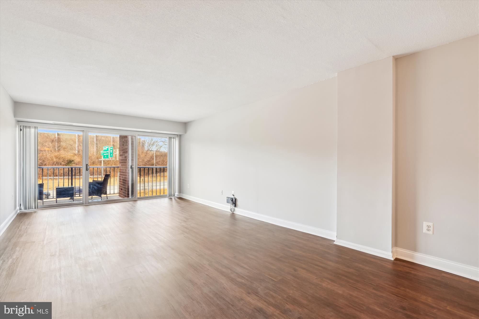 HORIZON HOUSE - Residential Lease