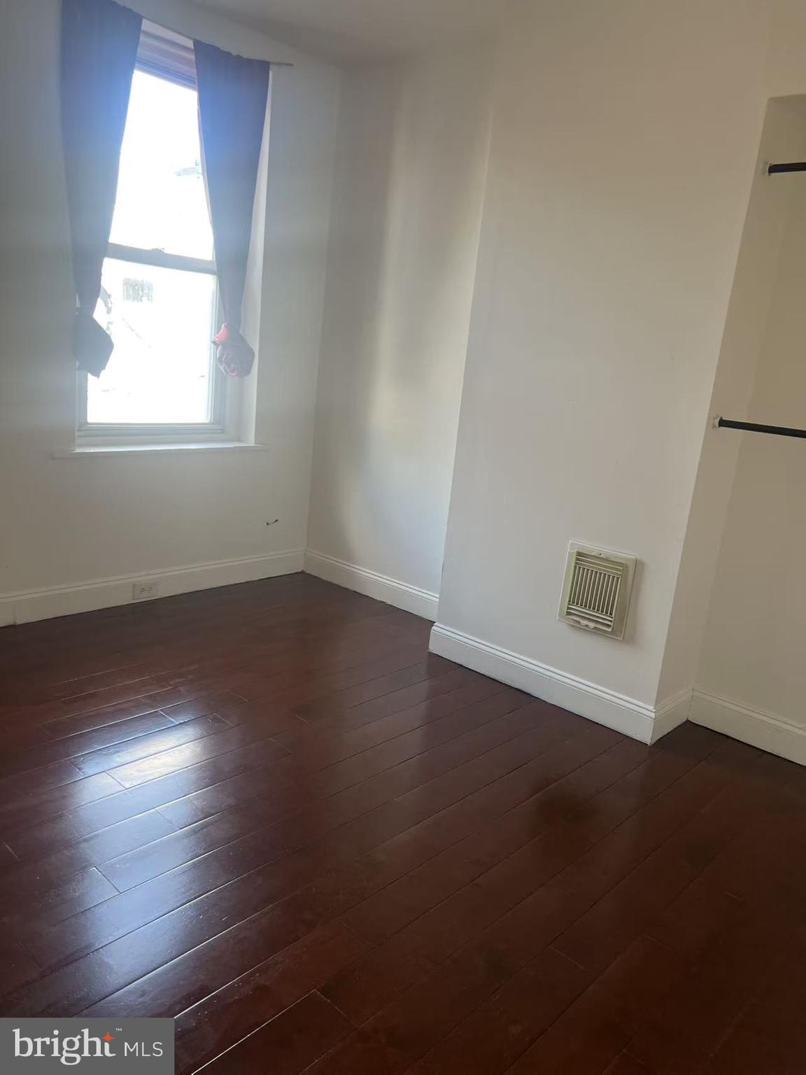 PHILADELPHIA (SOUTH) - Residential