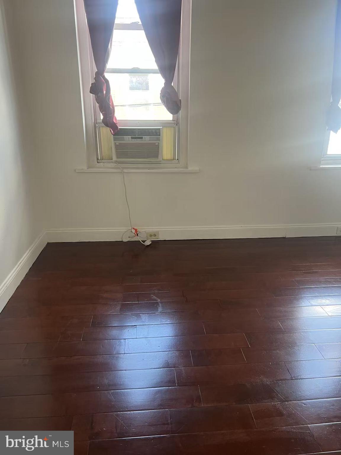 PHILADELPHIA (SOUTH) - Residential