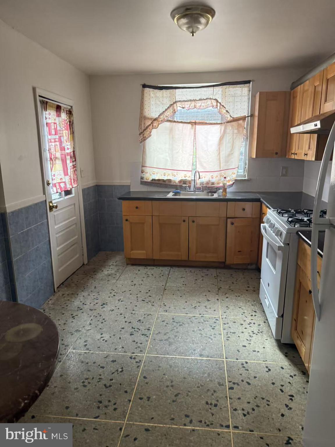 PHILADELPHIA (SOUTH) - Residential