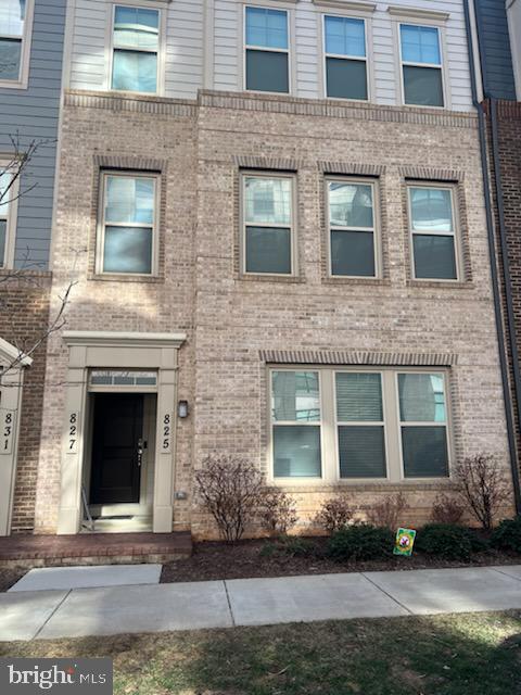 CROWN - Residential