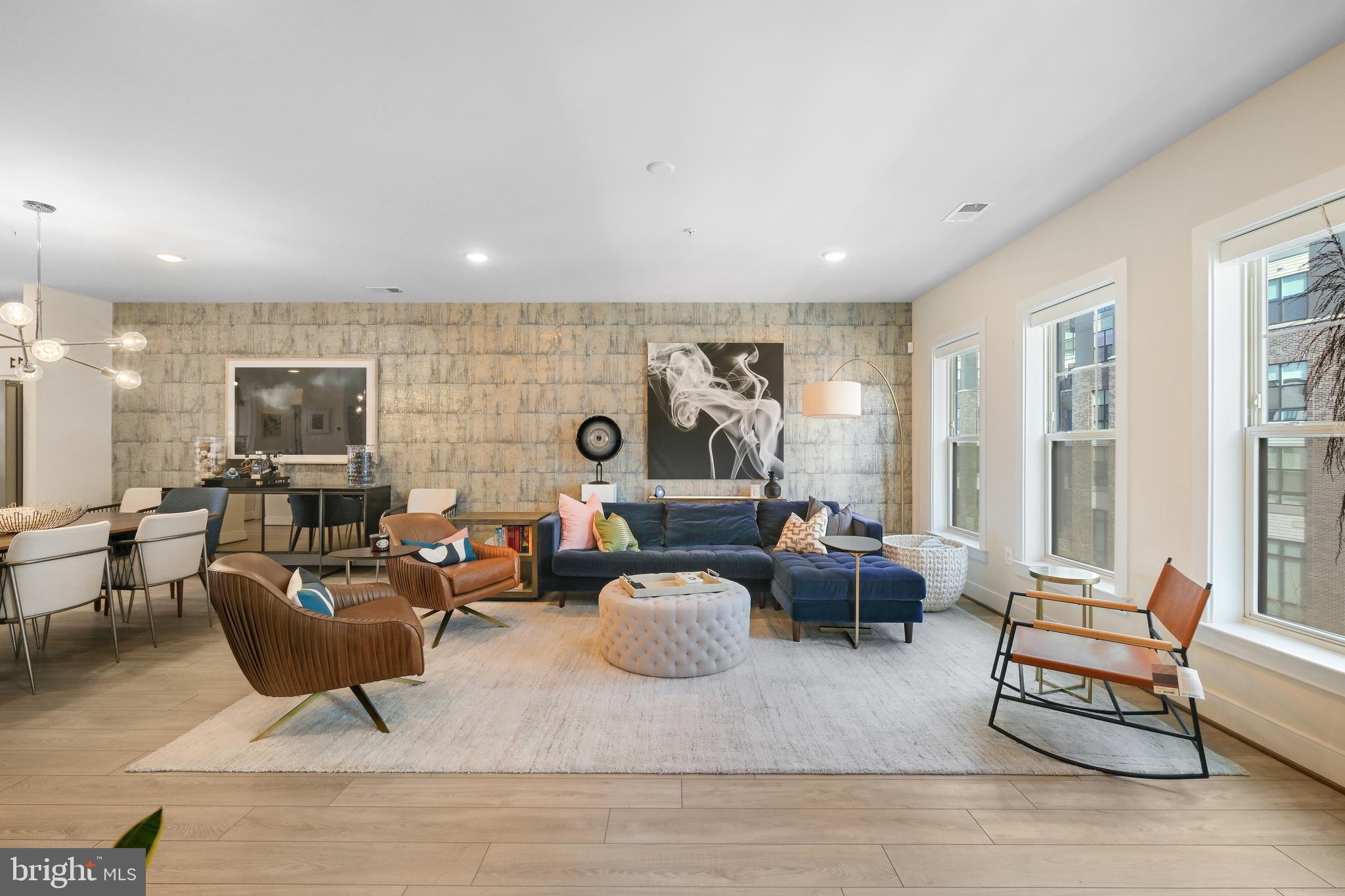 CROWN - Residential