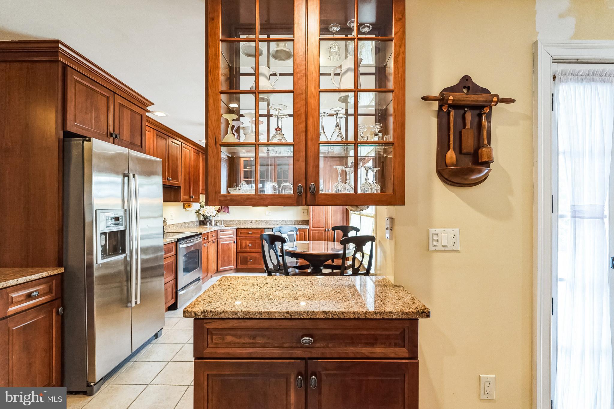 NEWTOWN SQ - Residential