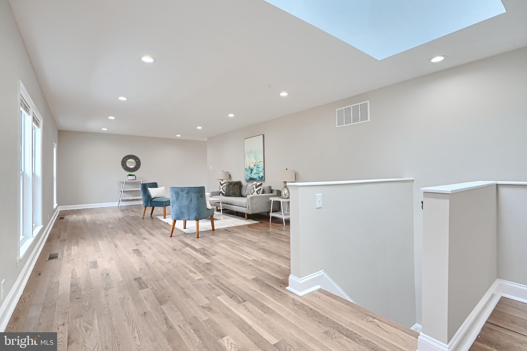 WORTHINGTON - Residential