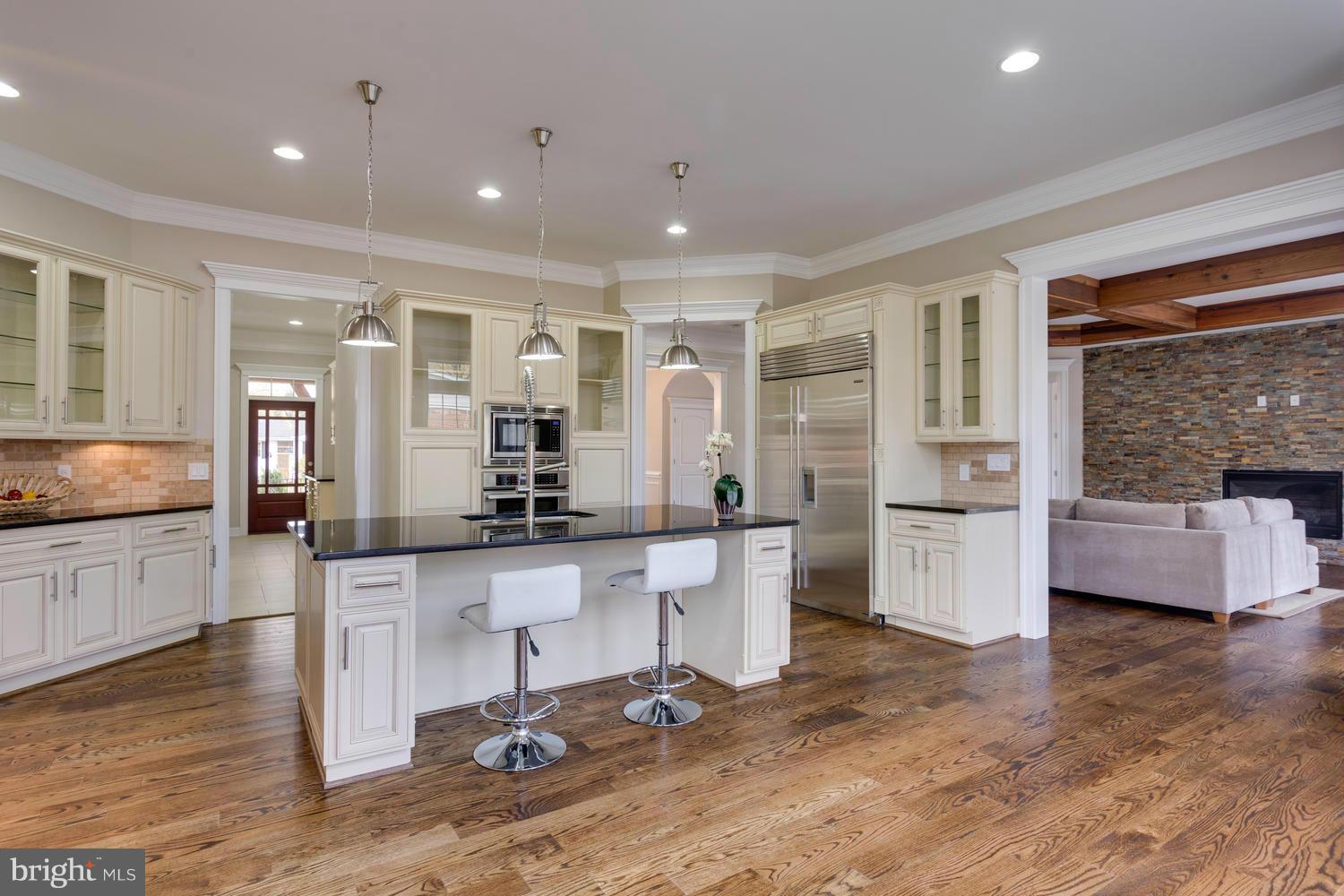 BROYHILL LANGLEY ESTATES - Residential