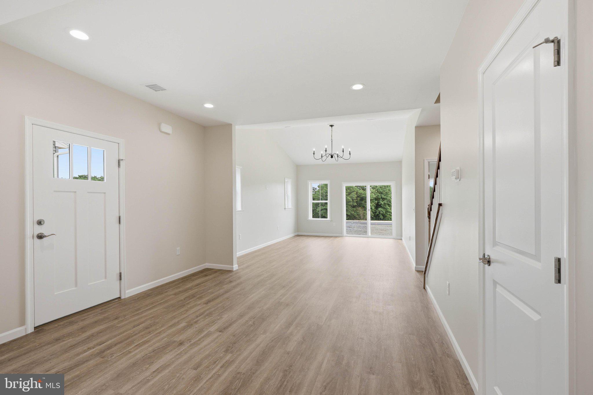 SOUTHERN VILLAGE - Residential
