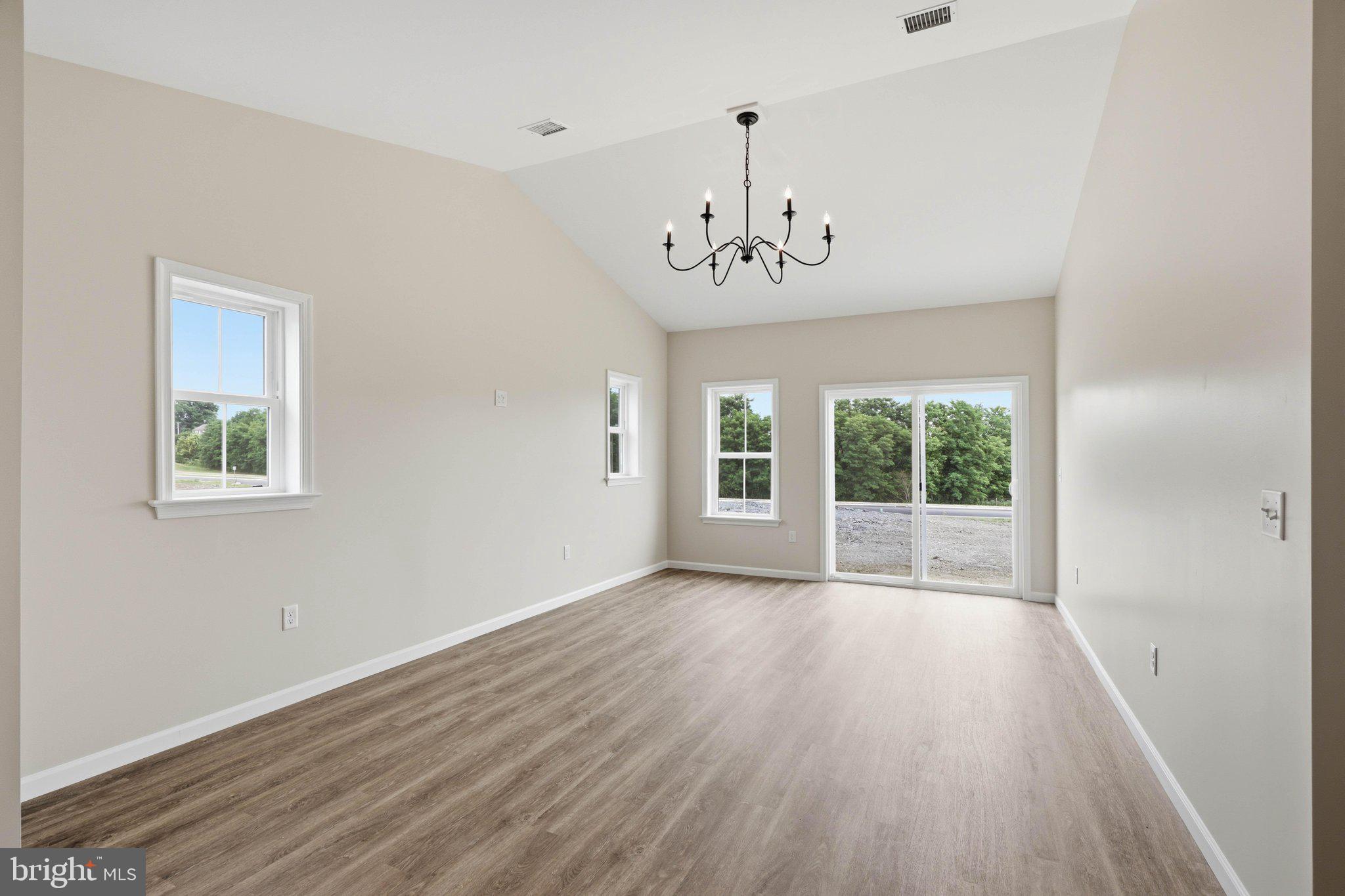 SOUTHERN VILLAGE - Residential