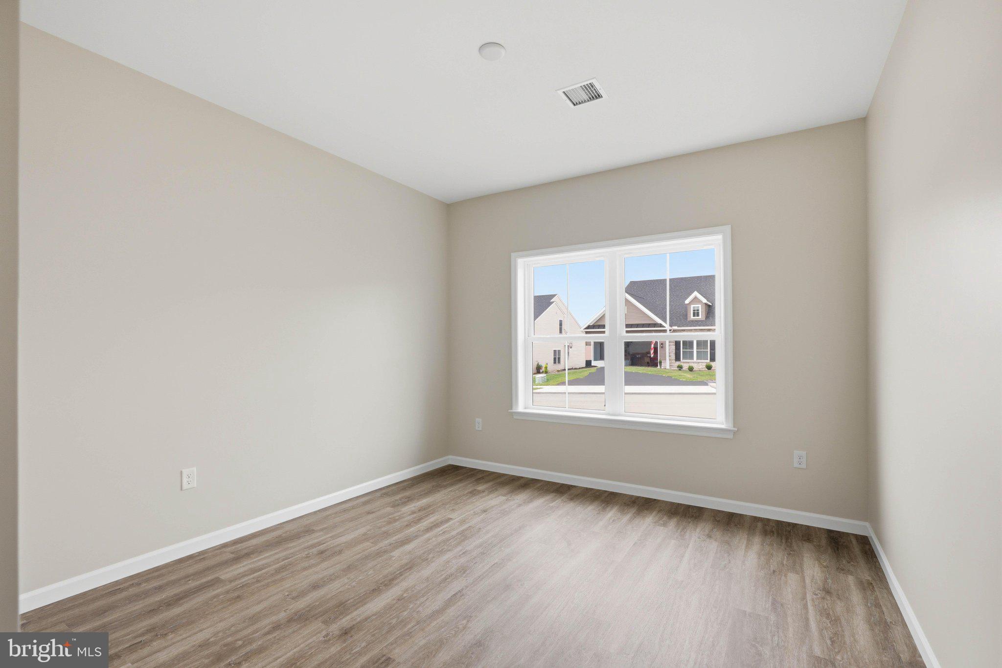 SOUTHERN VILLAGE - Residential
