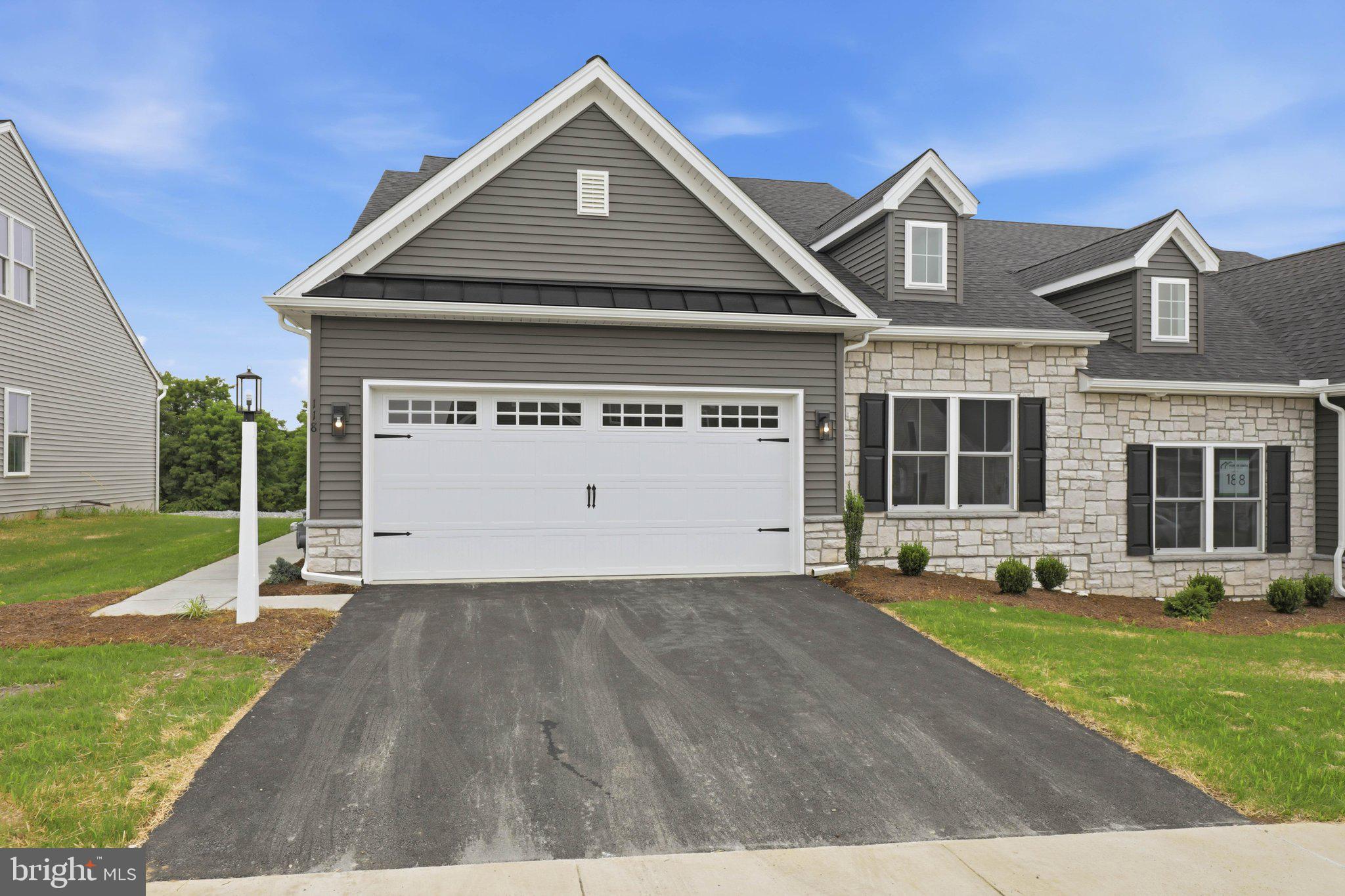SOUTHERN VILLAGE - Residential