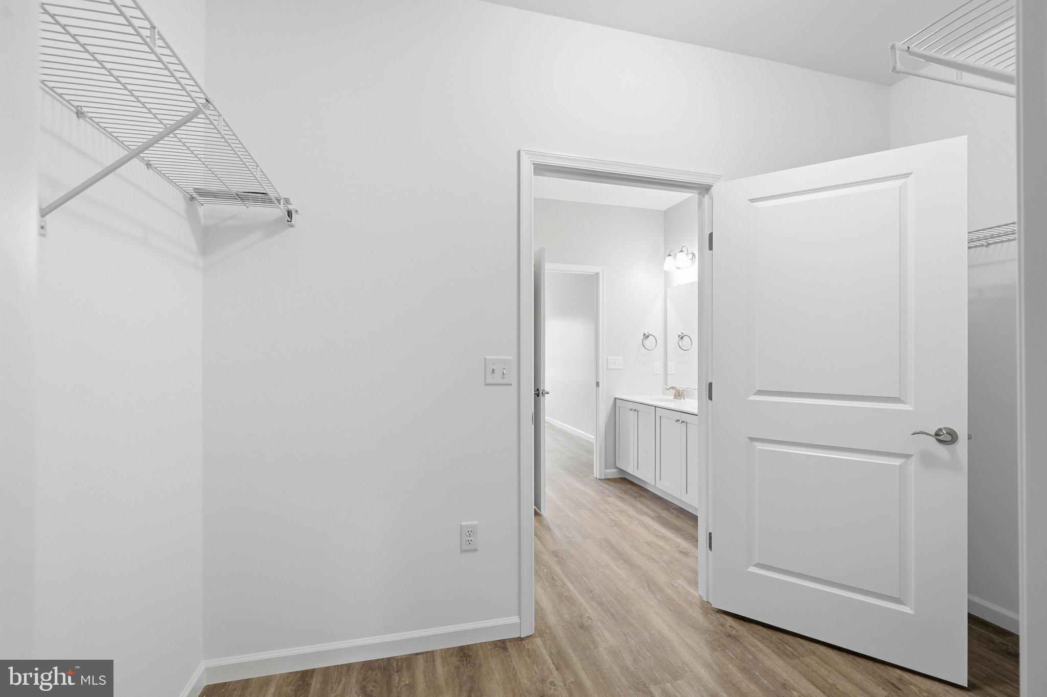 SOUTHERN VILLAGE - Residential